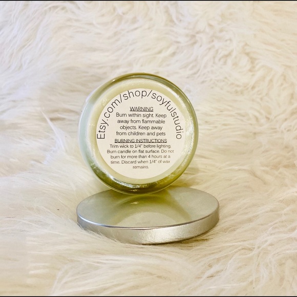 Lemon Verbena Soy Candle - Picture 3 of 3